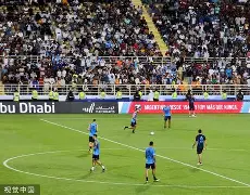 开云官方入口-国际比赛日体能课后,犹他爵士门线救险备战NBA季后赛,球迷炸锅,轮换策略成焦点的简单介绍