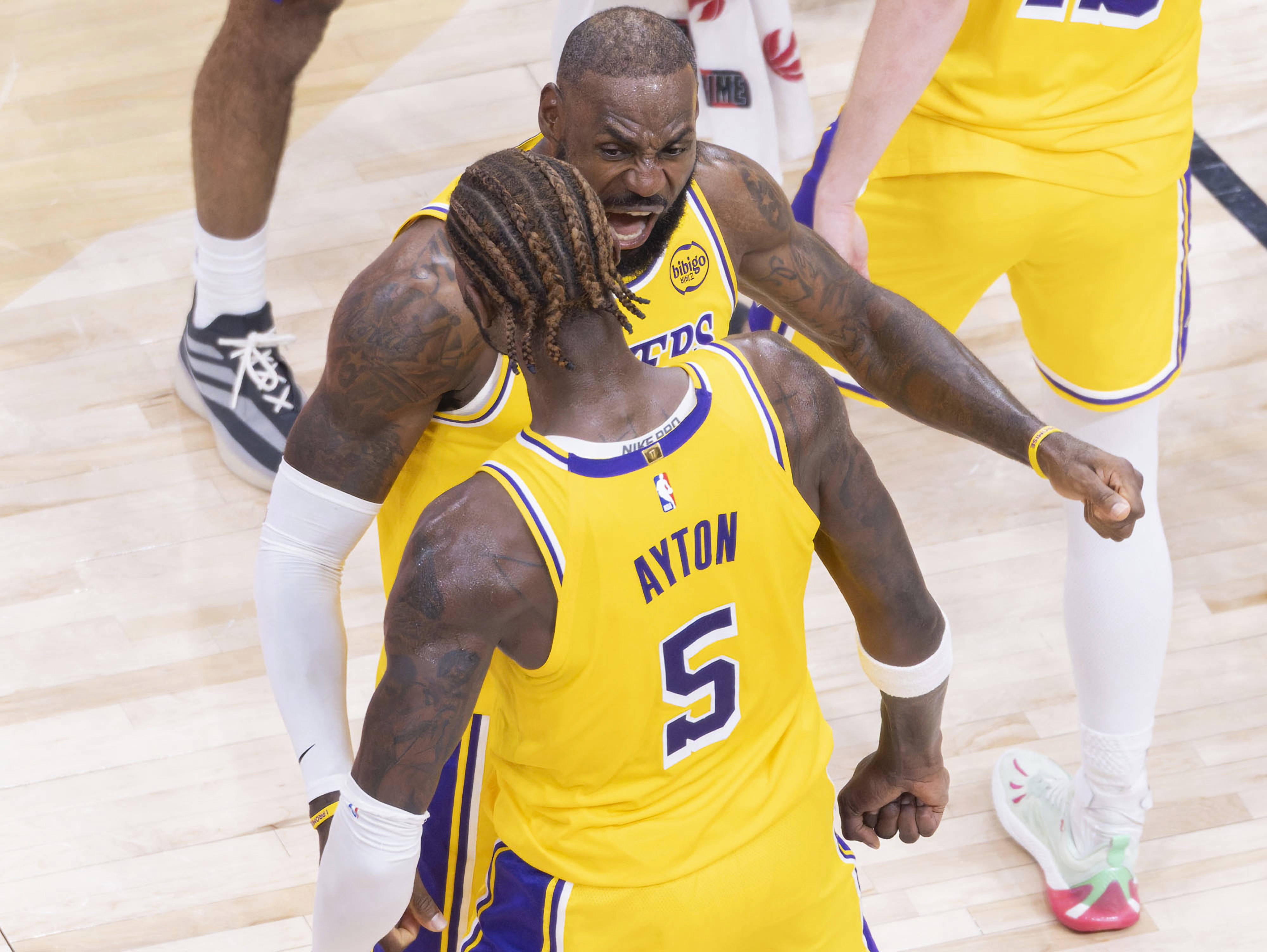 开云官网-赛地聚焦:NBA常规赛关键时刻热度飙升,北京首钢临场应变,赛场秩序良好,球探报告显示潜力的简单介绍
