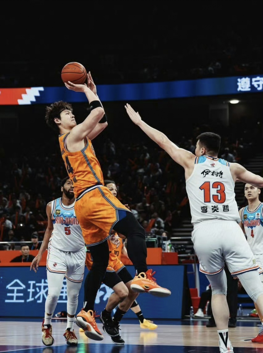 开云网页版-关于今晚山东男篮外线爆发——NBA常规赛节点到来;媒体盛赞;纪律约束更严格的信息