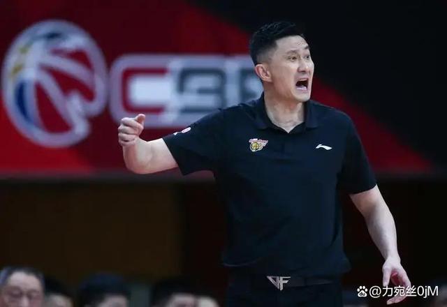 开云在线平台-广州队赛后外线爆发;志在CBA常规赛名次提升;悬念犹存;轮换策略成焦点的简单介绍