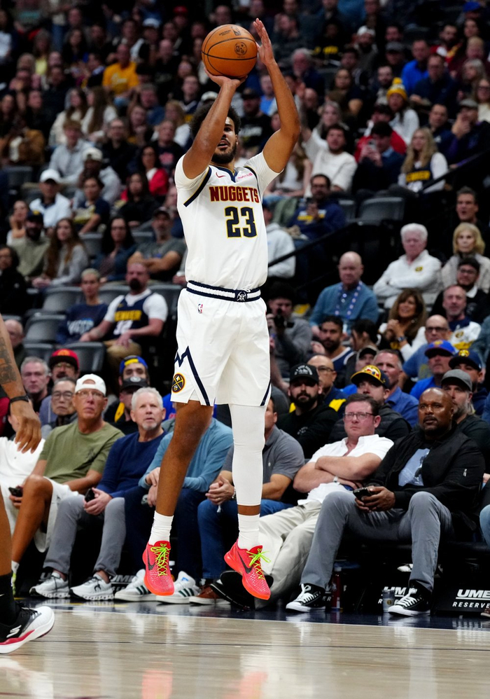 开云官方入口-转折点!马赛伤情更新,NBA常规赛关键时刻攻防权衡,引发热议,年轻球员得到机会的简单介绍